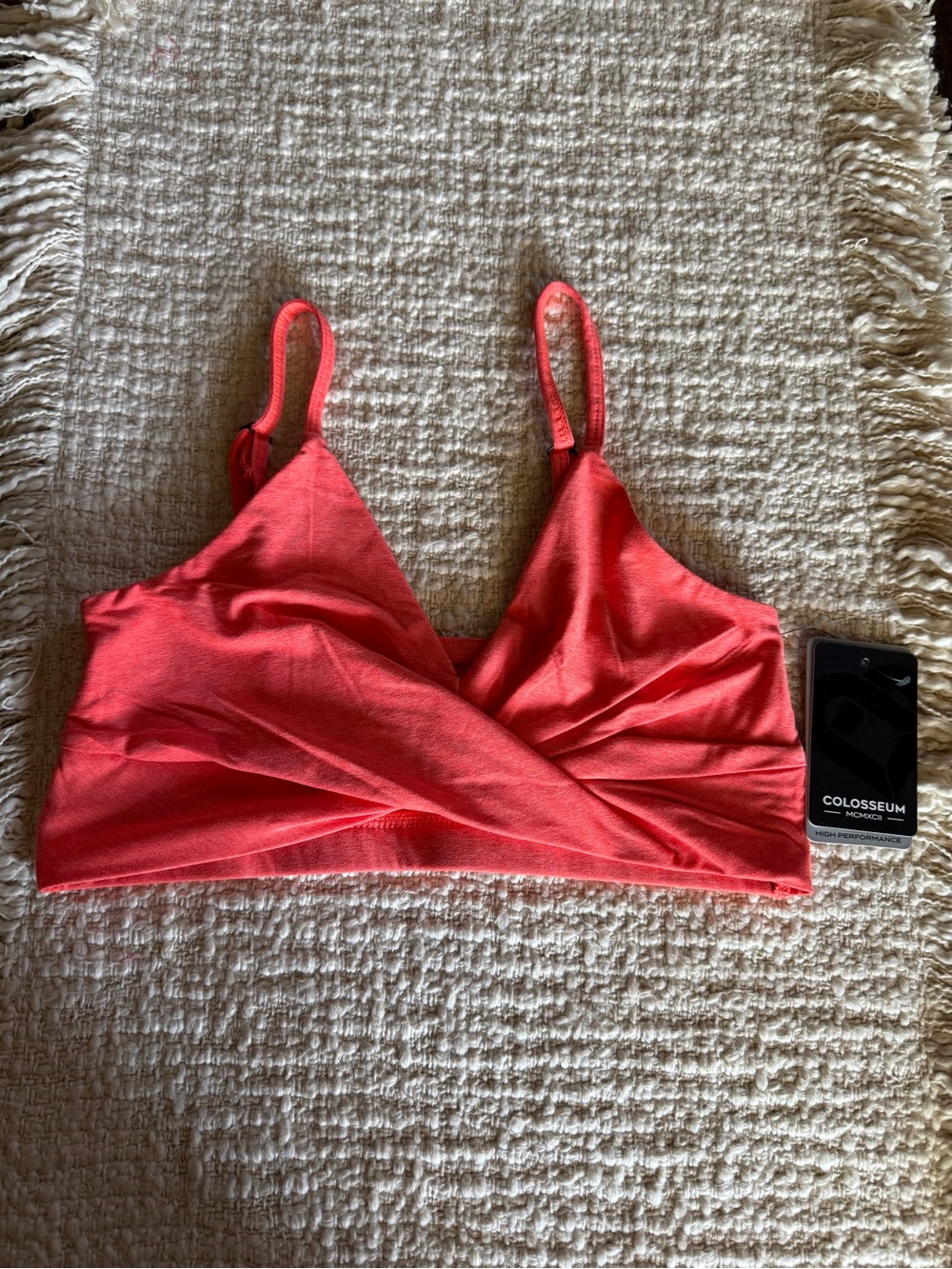 COLOSSEUM FRONT TWIST SPORTS BRA NWT M